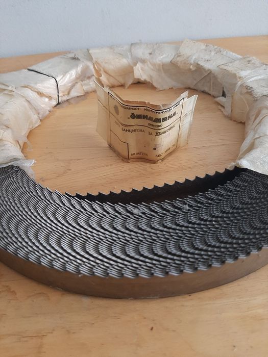 Банцингова лента за дърво