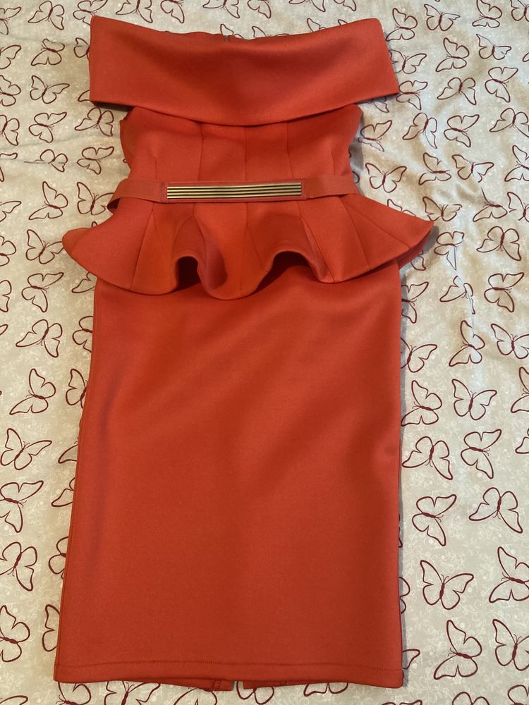 Costum fusta si bluza eleganta neopren corai