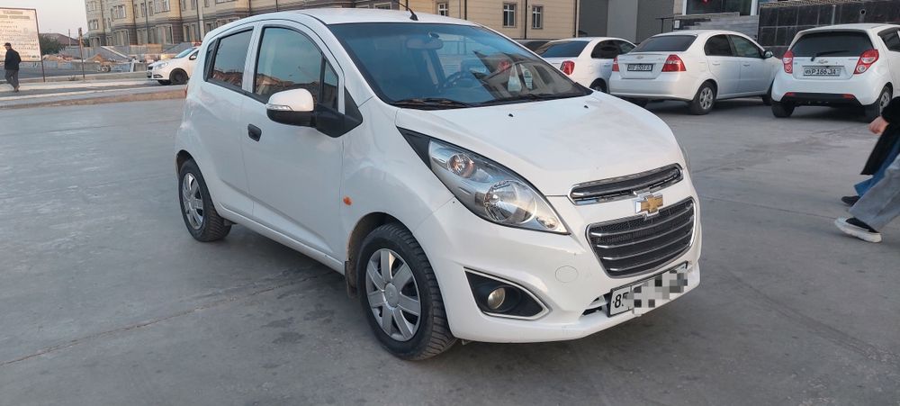 Chevrolet spark 2011