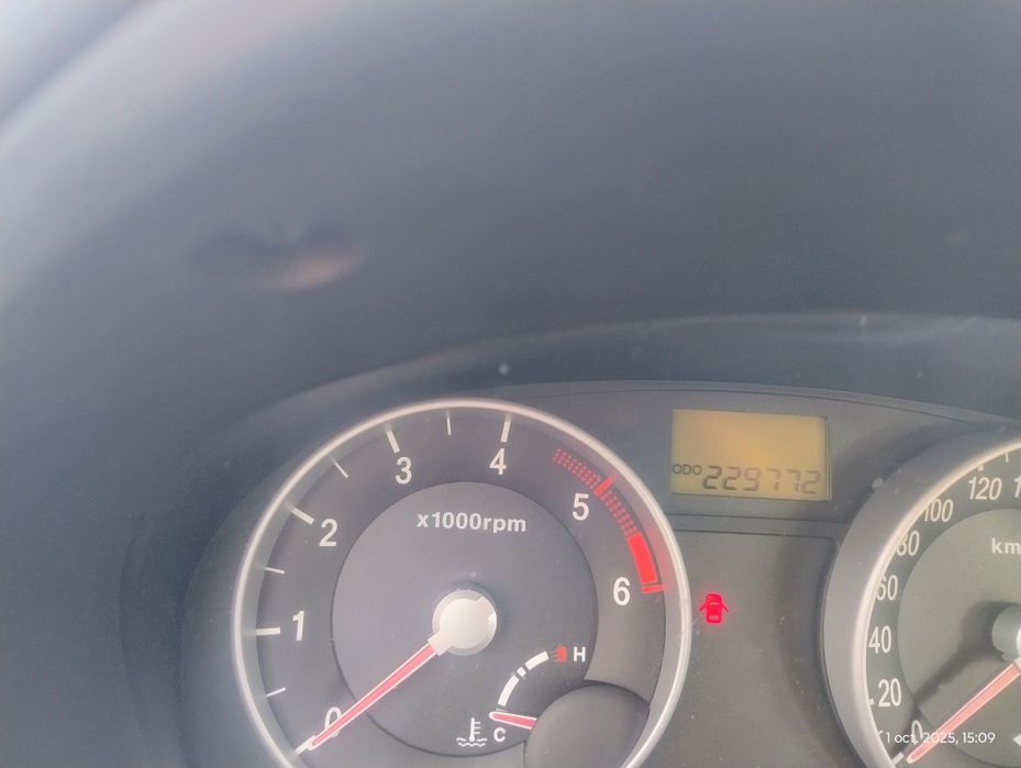 Vând Hyundai Accent, an 2009