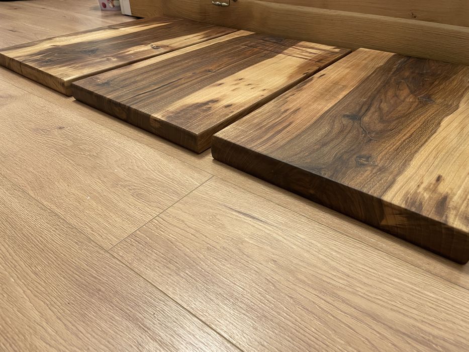 Tocatoare lemn de nuc