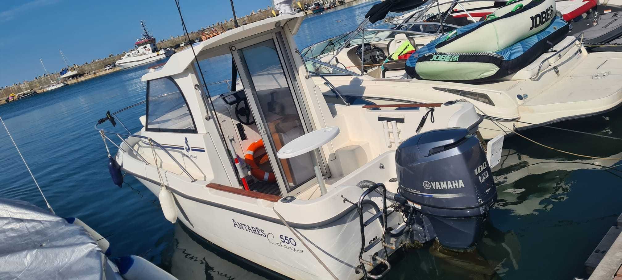 VAND BARCA CABINATA Beneteau Antares 550 Calanque