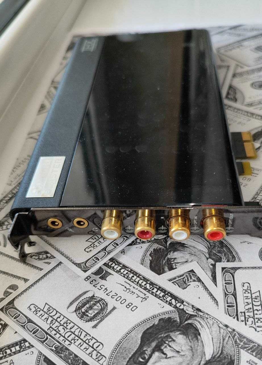 Продам звуковую плату Creative Sound Blaster X-Fi Titanium