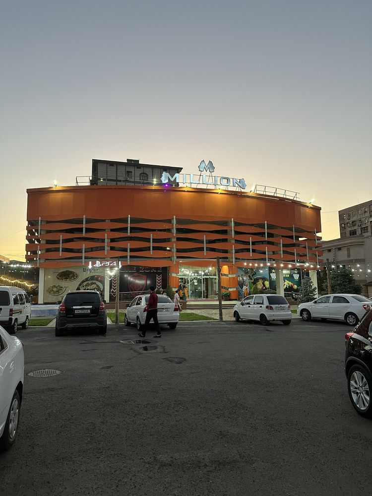 Продается коммерческое здание в Ташкенте