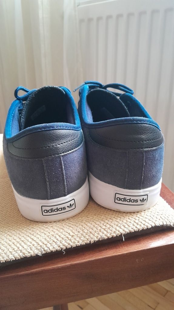 Pantofi piele Adidas Seeley XT