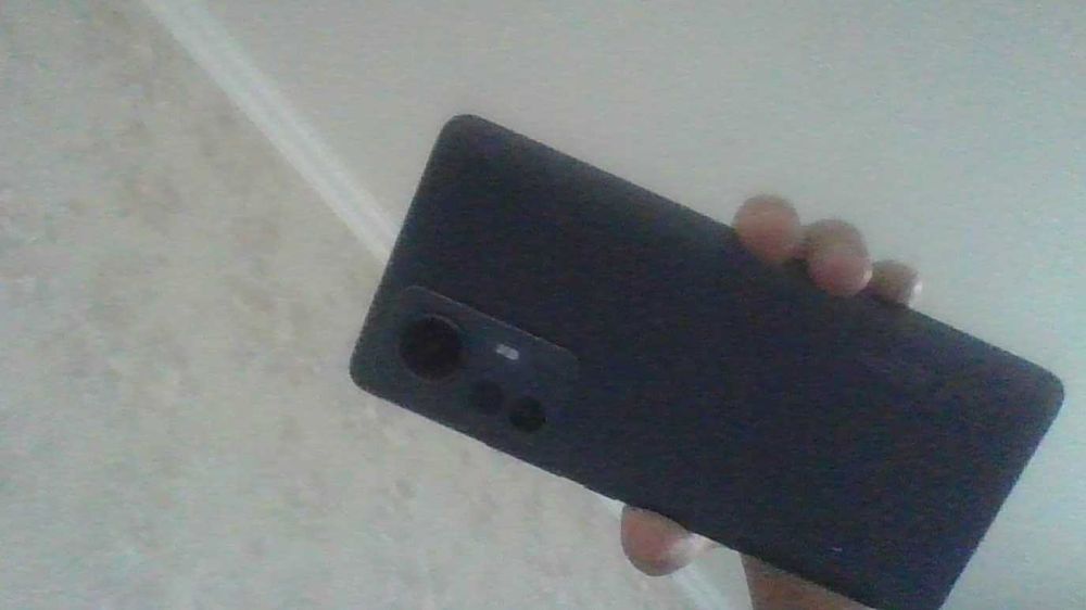 Обменяю ксяоми 12 про