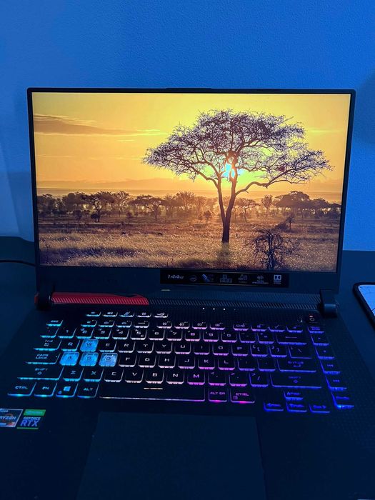 Laptop Gaming ASUS ROG Strix G15