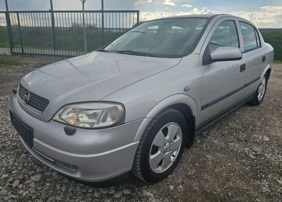 Десен ФАР за Опел Астра/Opel Astra G 1998--2004г полицейска Астра
