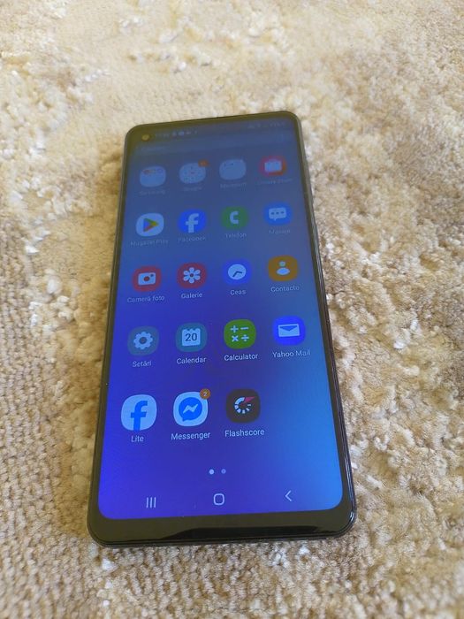 Smartfone Samsung,stare foarte buna!Pret 300 Lei