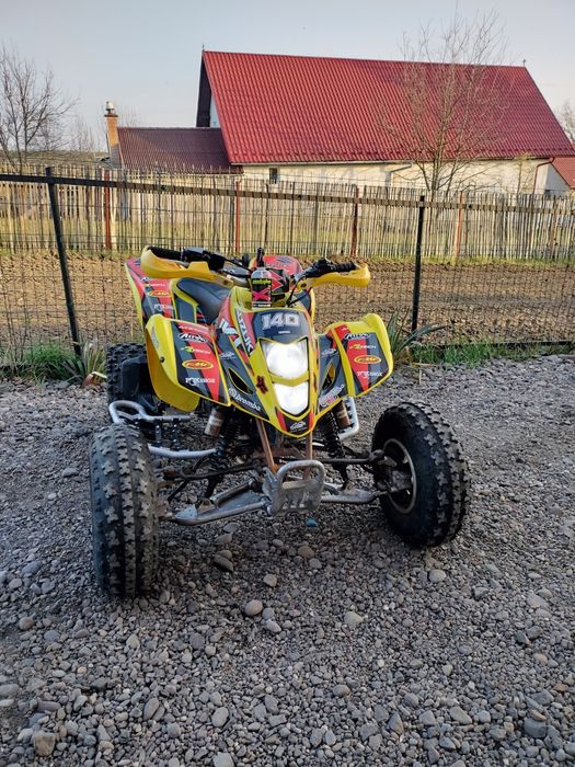 Vând Suzuki ltz 400