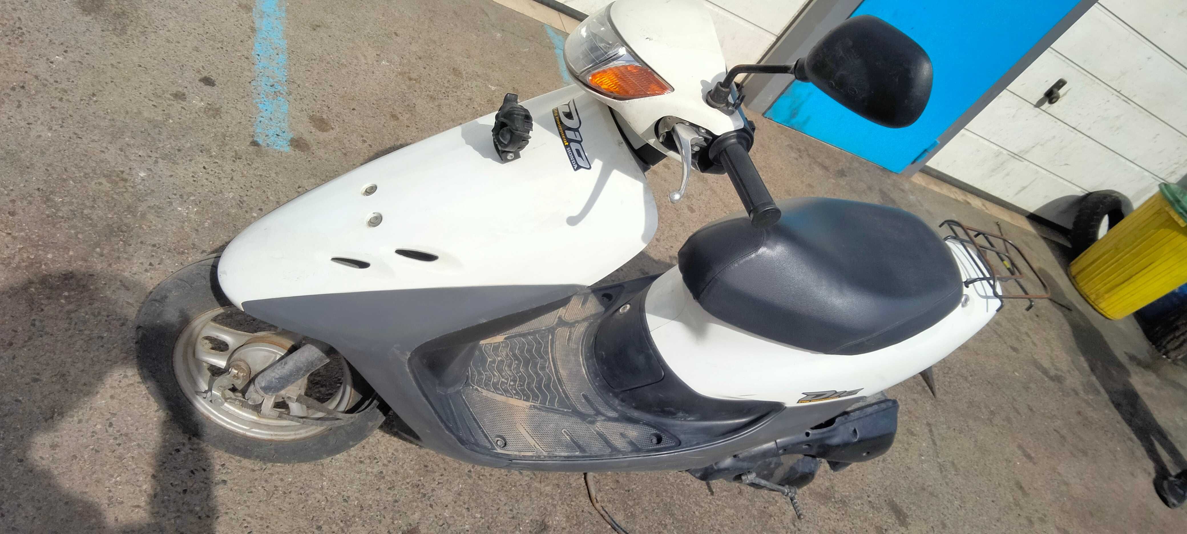 Moped Honda Dio 34
