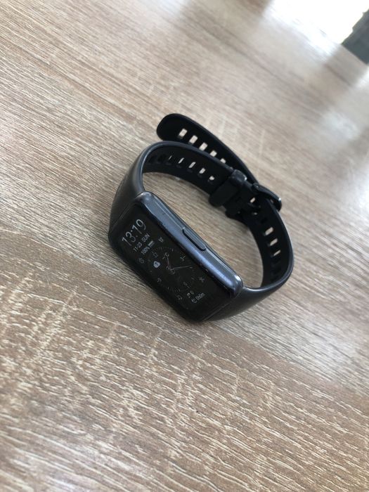 Huawei Band 6-bfe (A4)