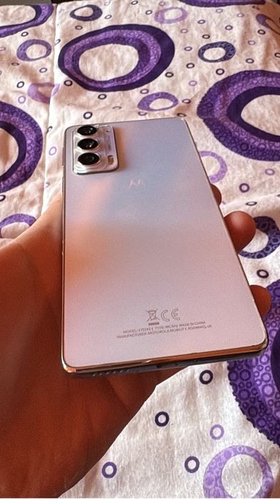 Motorola Edge 20 8gb ram