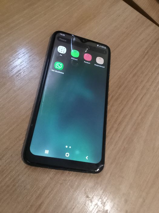Samsung A10. 32гб. 7000тг.