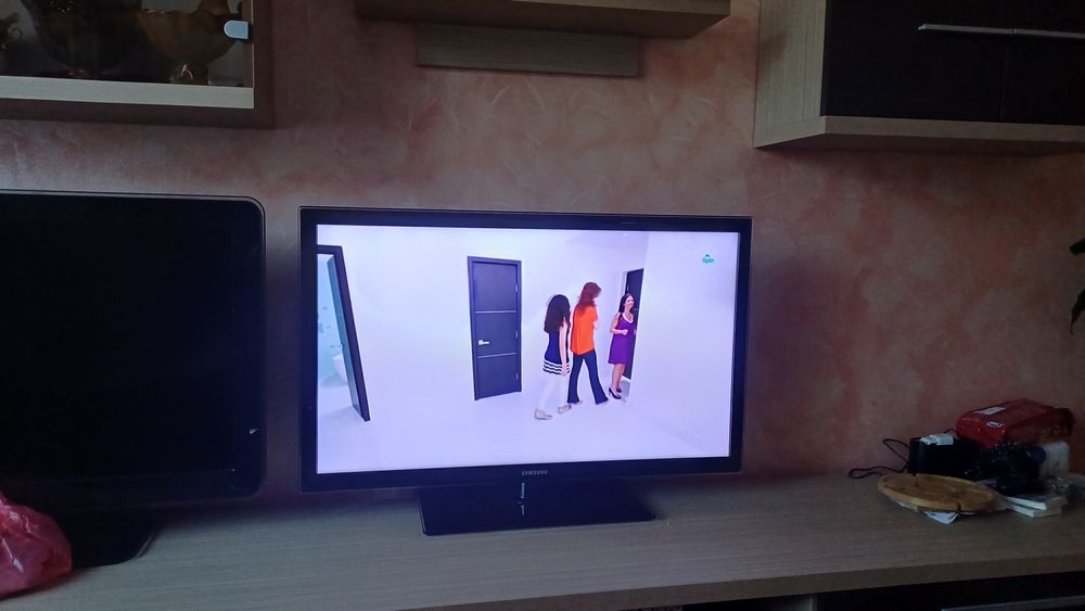 Vând televizor Panasonic