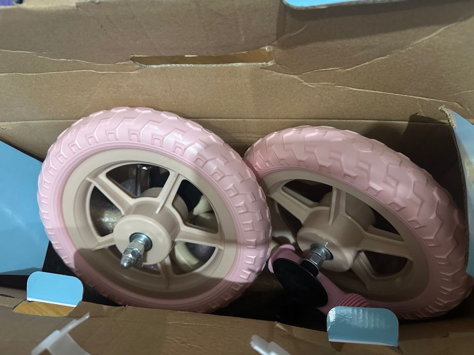 Funbee Баланс колело 10” с метална рамка в розово
