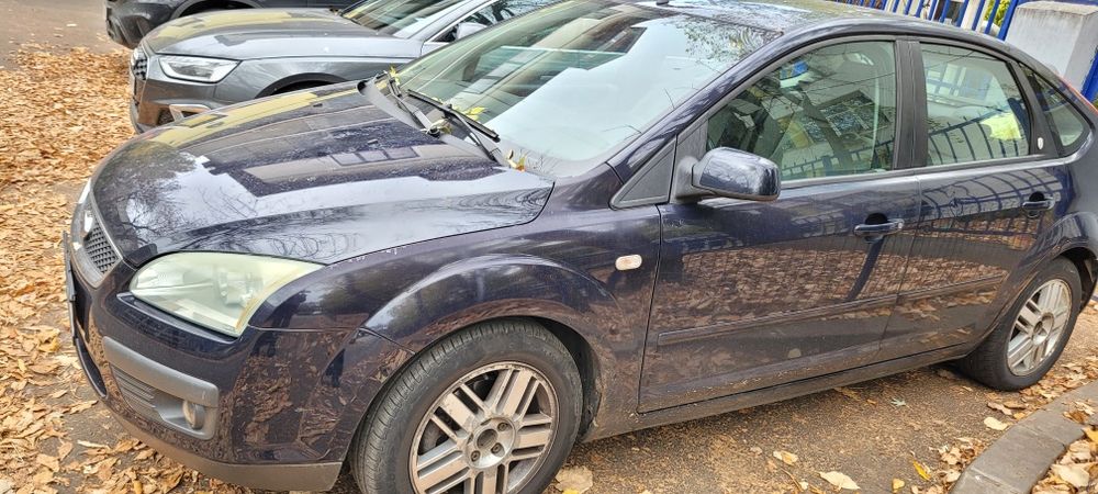 Ford Focus Ghia Benzina