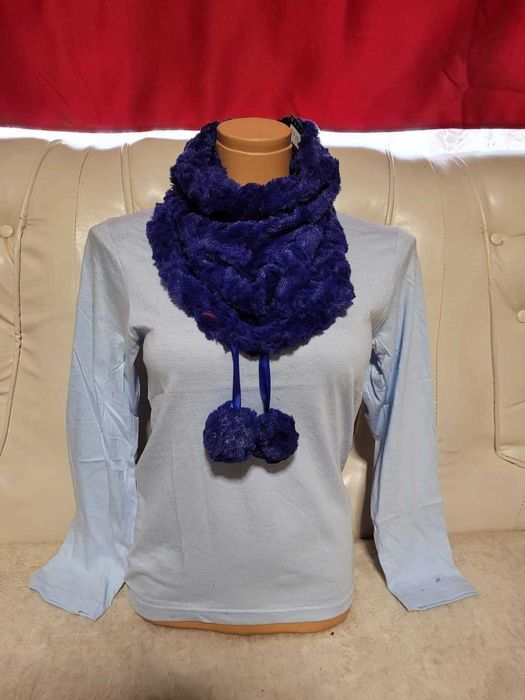 Eșarfe și fulare, sute de modele, preturi de la 3,5 lei, engross