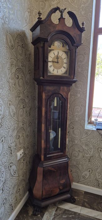 Ceas de podea cu pendul