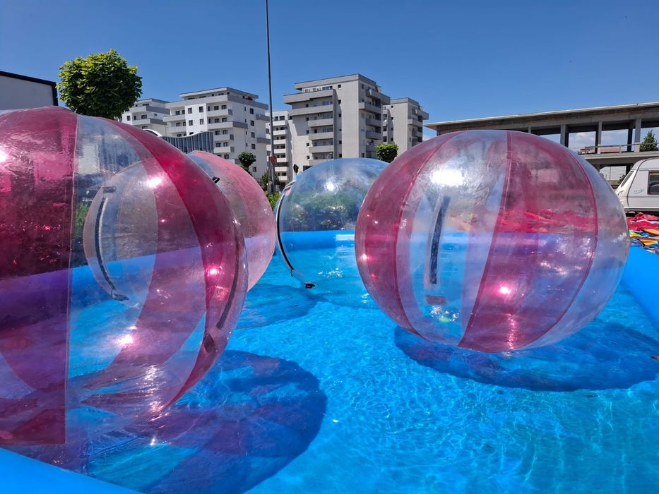Piscina cu bile completa!