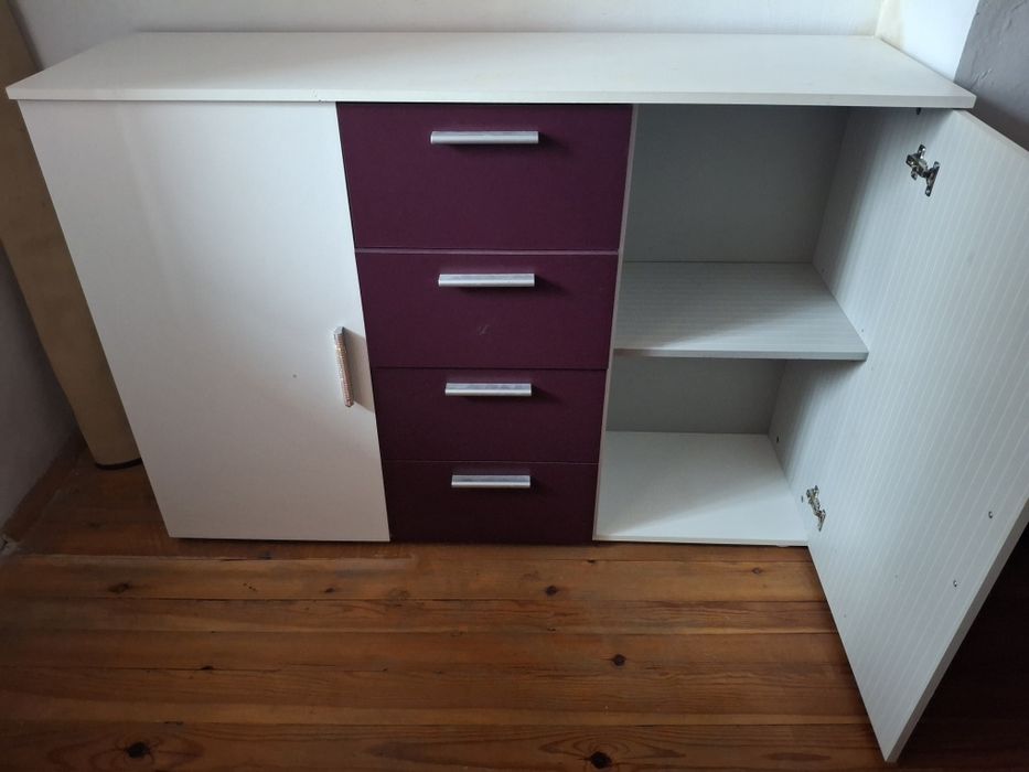 Продавам обзавеждане