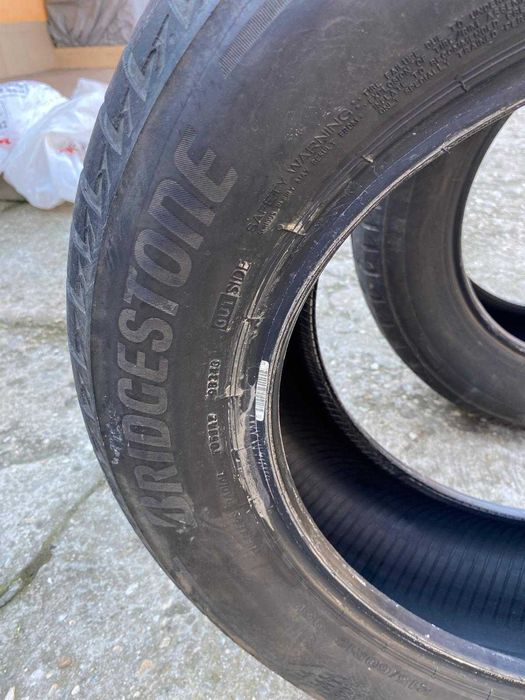 3 BUC-Anvelope de Vara 215/60/R16 95V-Bridgestone.
