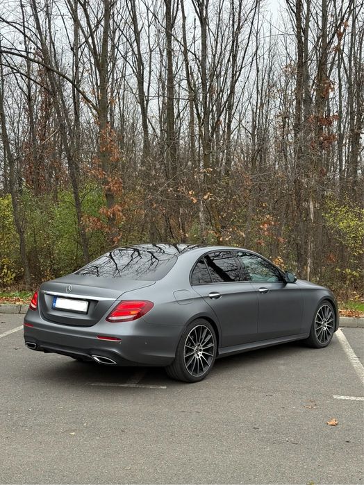 Mercedes Benz E class E 220d 4matic