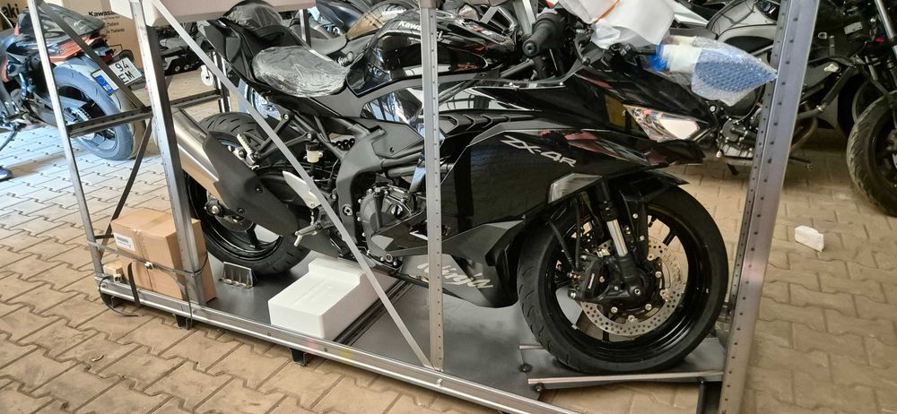 Kawaski ZX4R nou an 2026