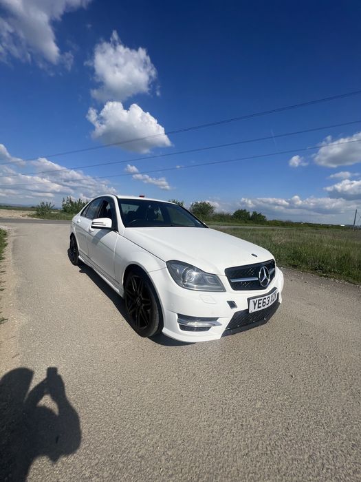 Mercedes c220   Fara Motor