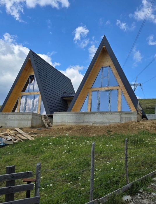 Cabane A-frem din lemn