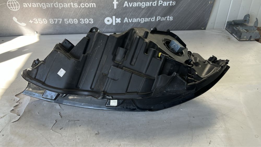 Десен фар Jaguar XF X260 (2015-2024)