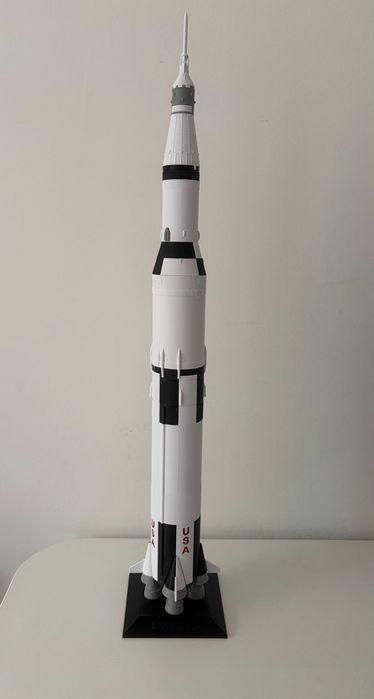3Д принтиран макет на Сатурн 5