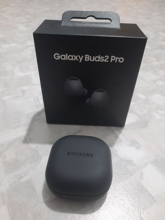 Продам наушники Samsung galaxy buds2 pro