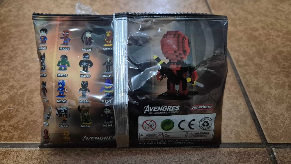 Deadpool, Figurina Mini Bloc ( copie Lego)