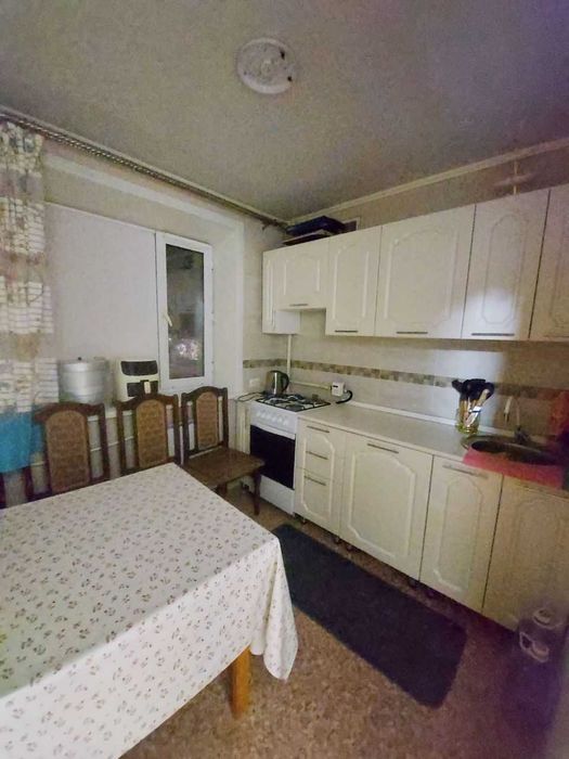 `Продам 2 комнатную в Сортировке, дом "Реала" (Фудмарт)