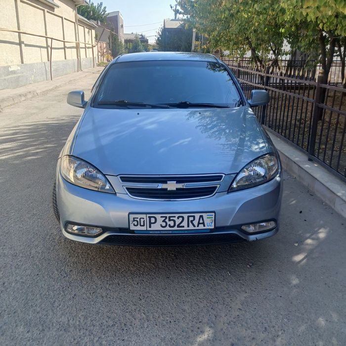 Jentra avtamat 2015 yil holati yaxshi