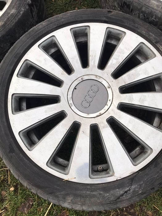 Set Jante Originale Audi 19 inch, stare bună, cu anvelope Continental