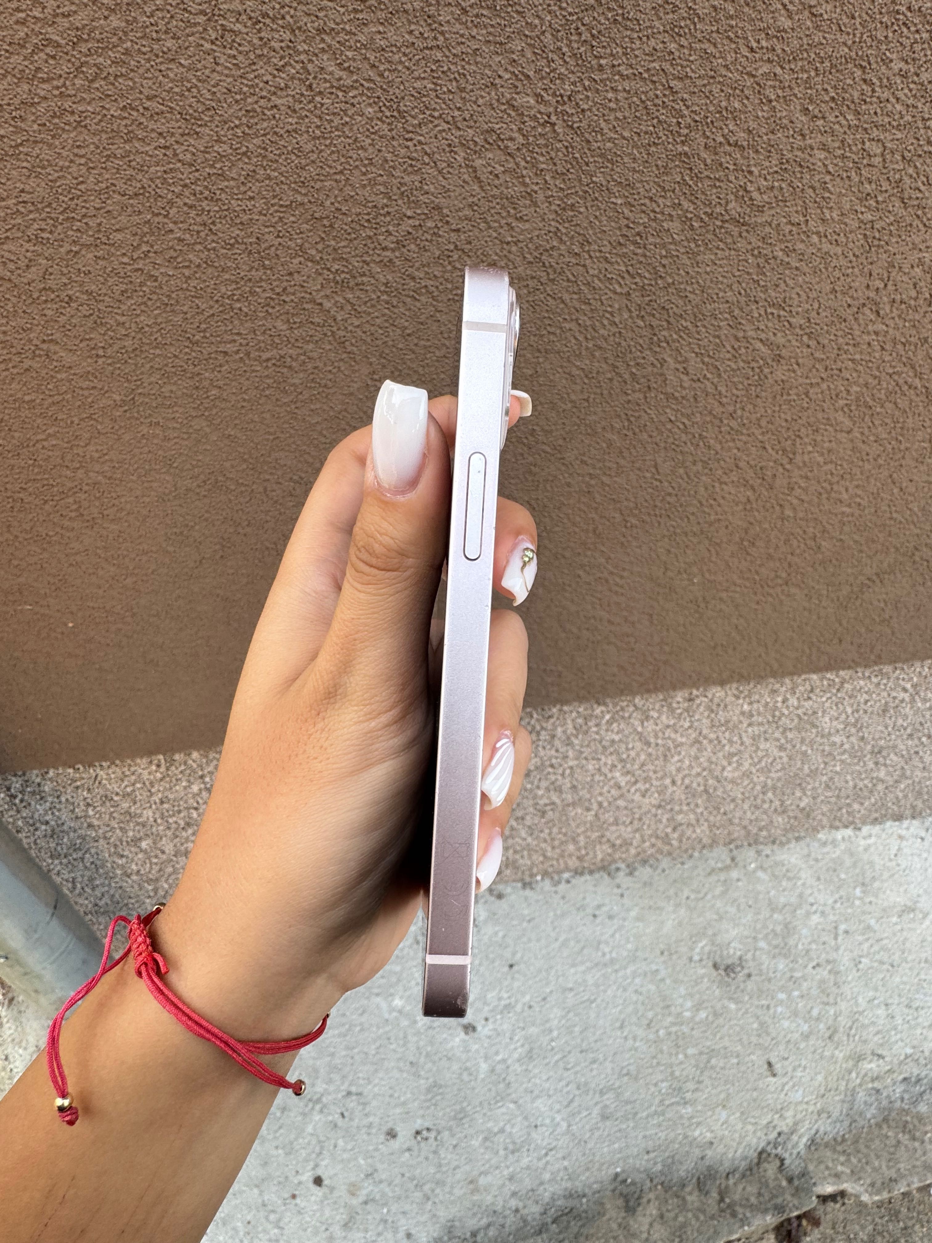 iPhone 13 mini pink