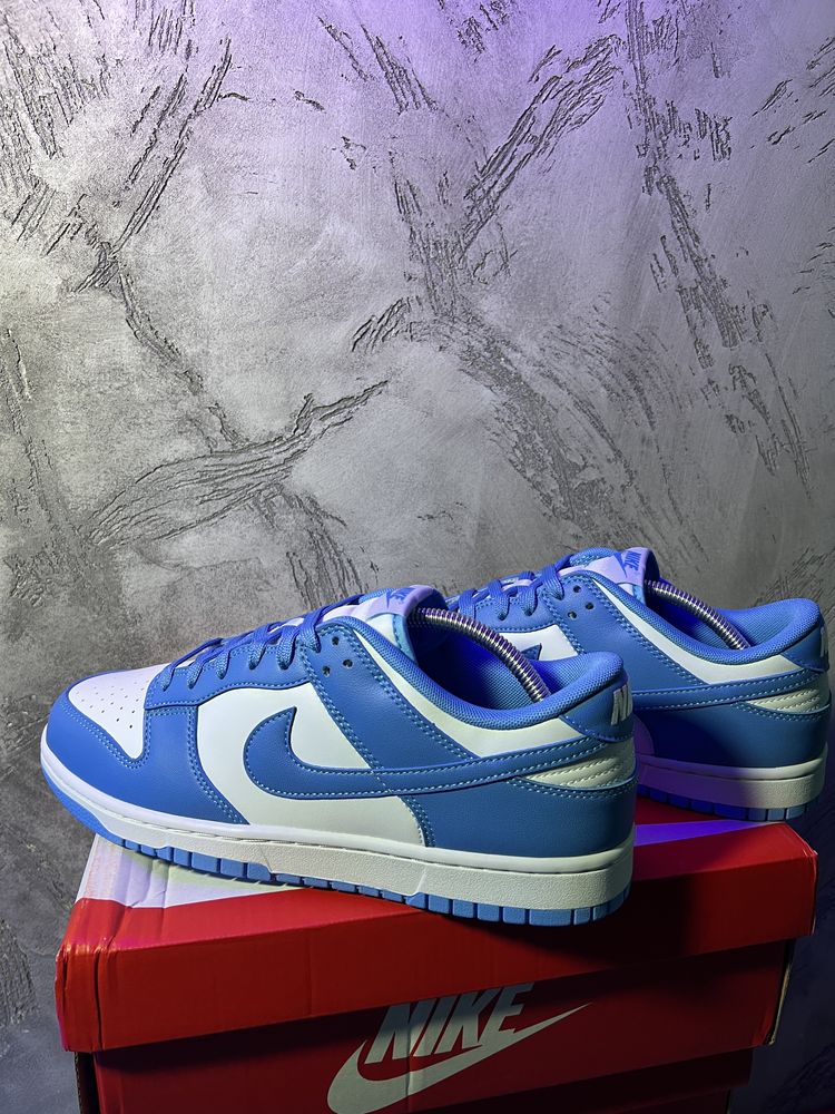 Nike Dunk Low “UNC”