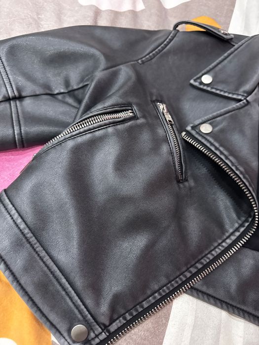 Кожено яке- Bershka