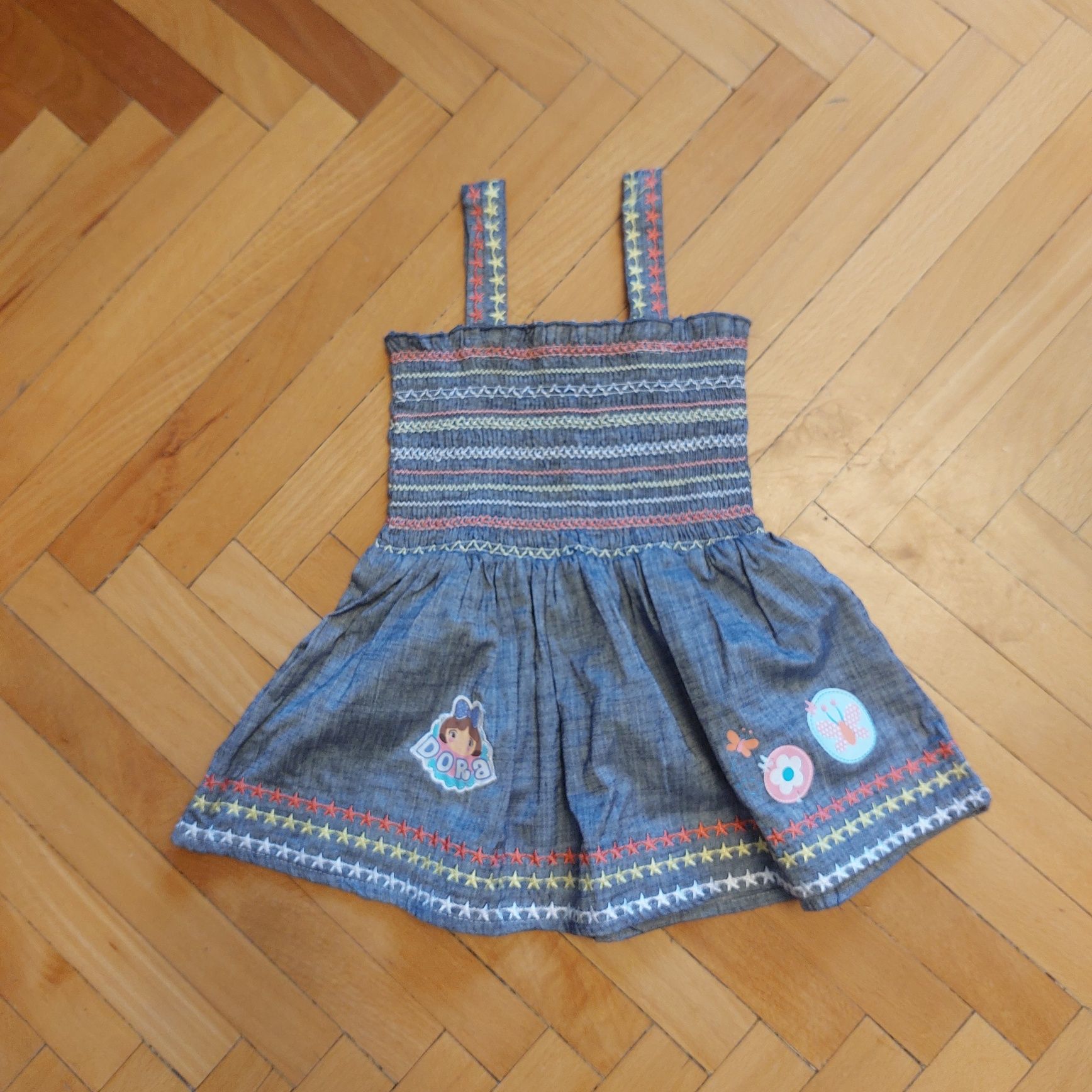 Платья продам для девочек