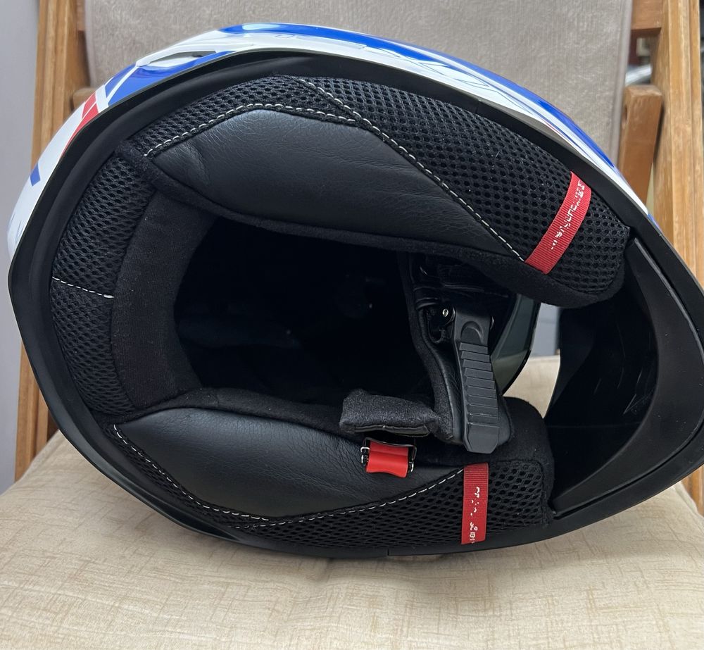 Каска Nexx Y100 S