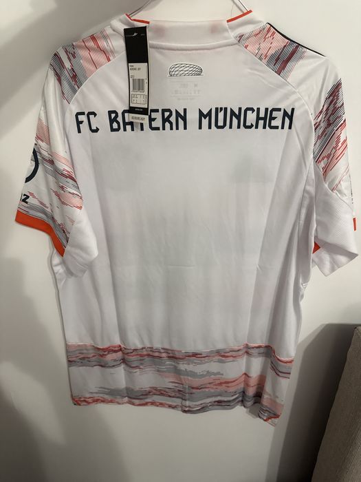Tricou Bayern Munchen away sezonul nou fotbal