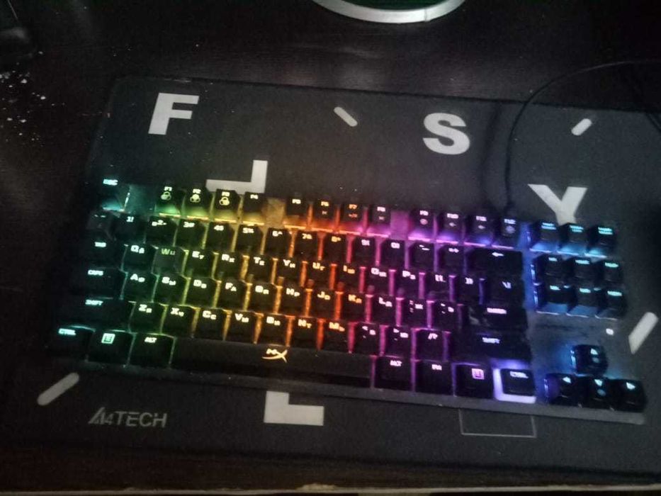 Срочно продам клаву и мышку  от HyperX