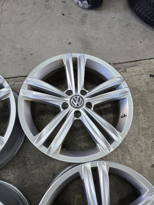 Джанти 18 / 5х112 - VW Tiguan Sebring 5x112