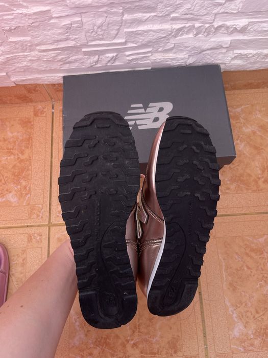 Adidași New Balance WL373GA2