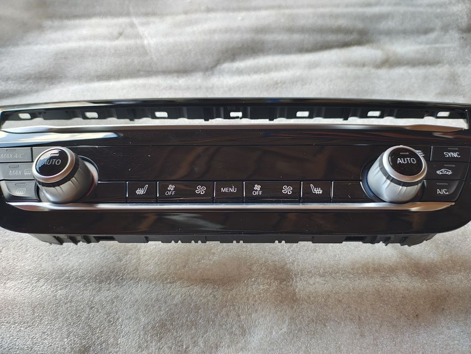 Panou clima  Panou AC Climatronic BMW Seria 5 G30 G31 cod 7947868