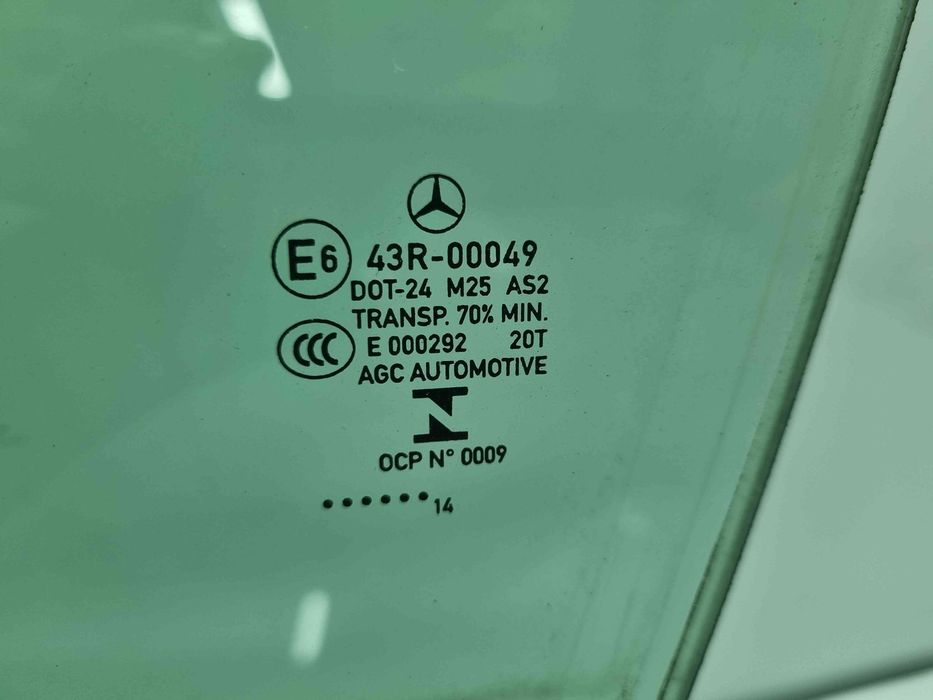 Geam usa stanga fata Mercedes Clasa A (W176) [Fabr 2012-2018] OEM