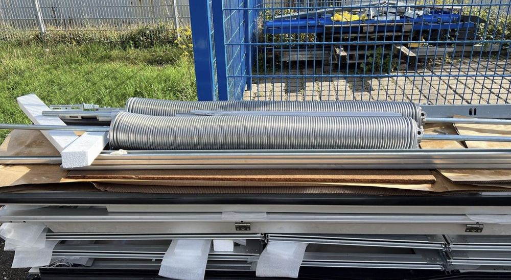 USA SECTIONALA INDUSTRIALA 2025 Nou hala garaj H 500 x L 600 Germania