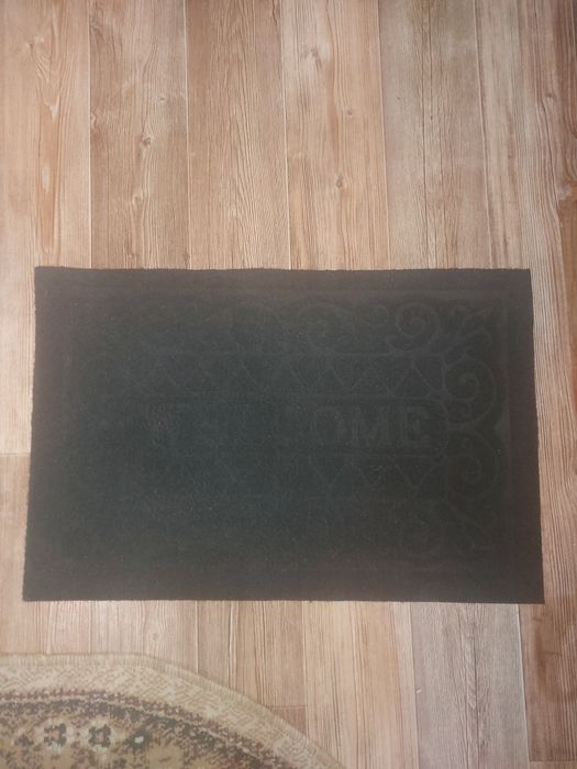 Продам коврики новые